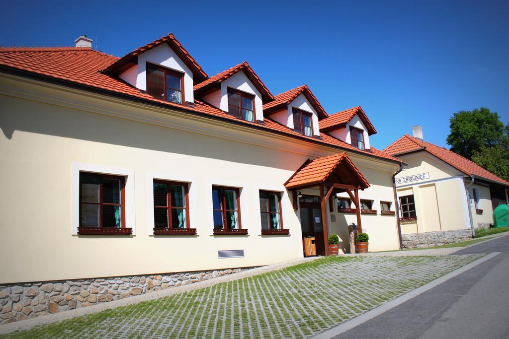 Penzion U Rudolfu Hotel Vlasenice Kültér fotó